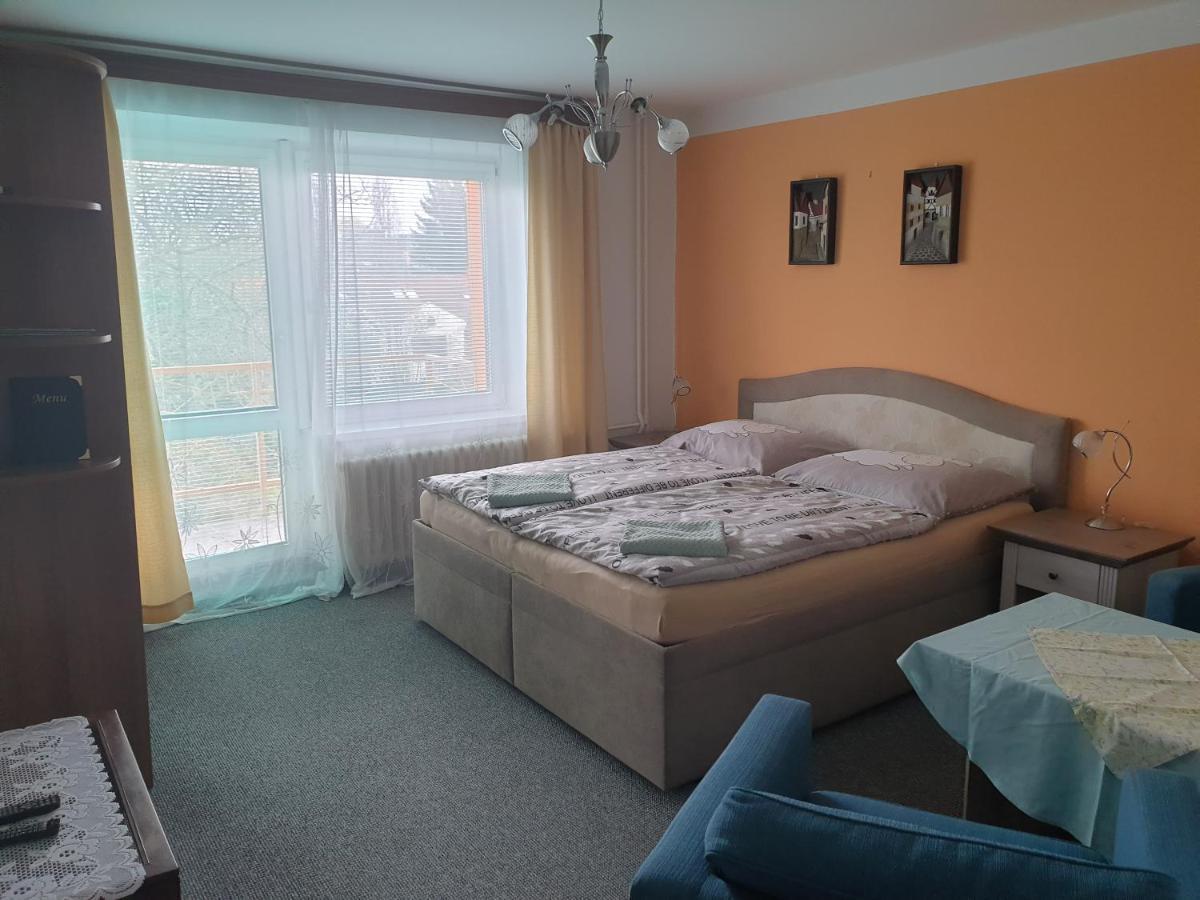 Pension Beranek Прага Экстерьер фото